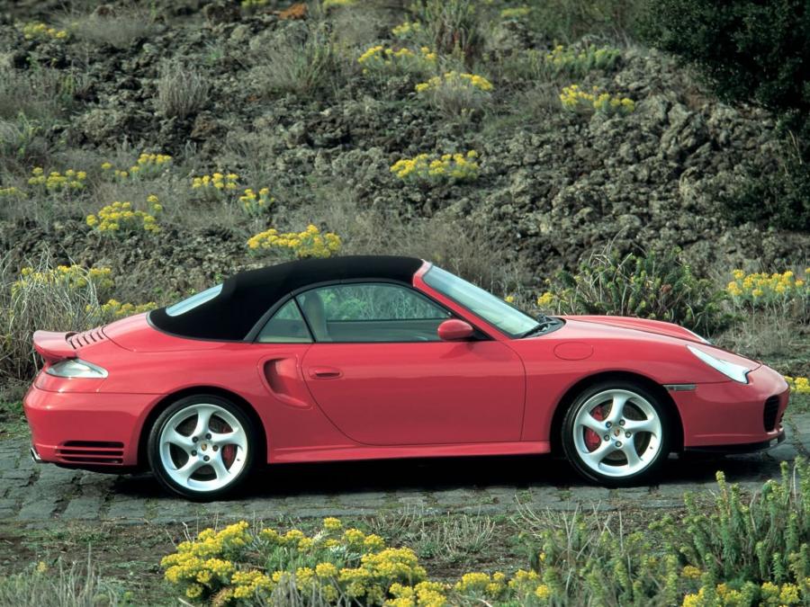  Porsche 911 Turbo Cabriolet 2004 года  (фото 10 из 15)